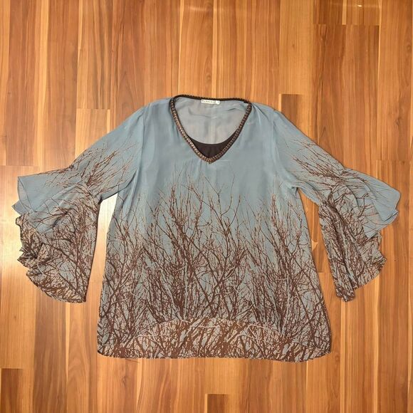 unique oversized chiffon shirt with flowy bell sleeves and tree print - Picture 1 of 6